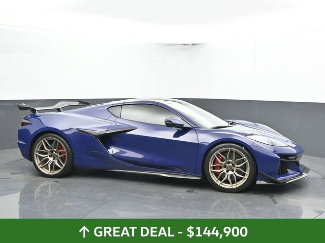 Used 2025 Chevrolet Corvette Z06 w/ Z07 Performance Package image 13