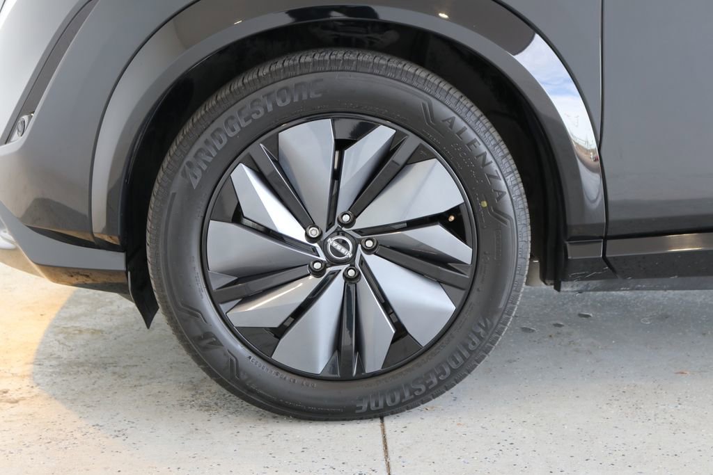 Used 2023 Nissan Ariya AWD image 46