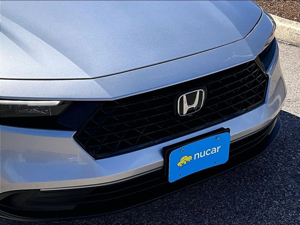 Used 2023 Honda Accord Sport image 30