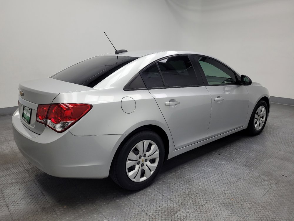 Used 2016 Chevrolet Cruze LS FWD image 10