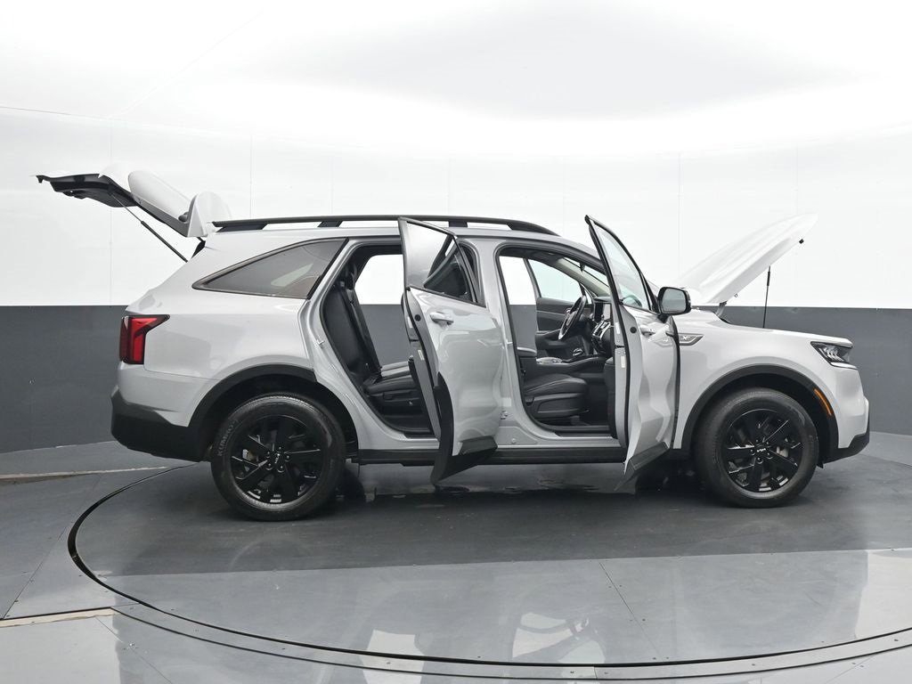 Used 2022 Kia Sorento S image 26