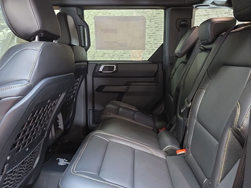 New 2025 Ford Bronco Badlands image 23