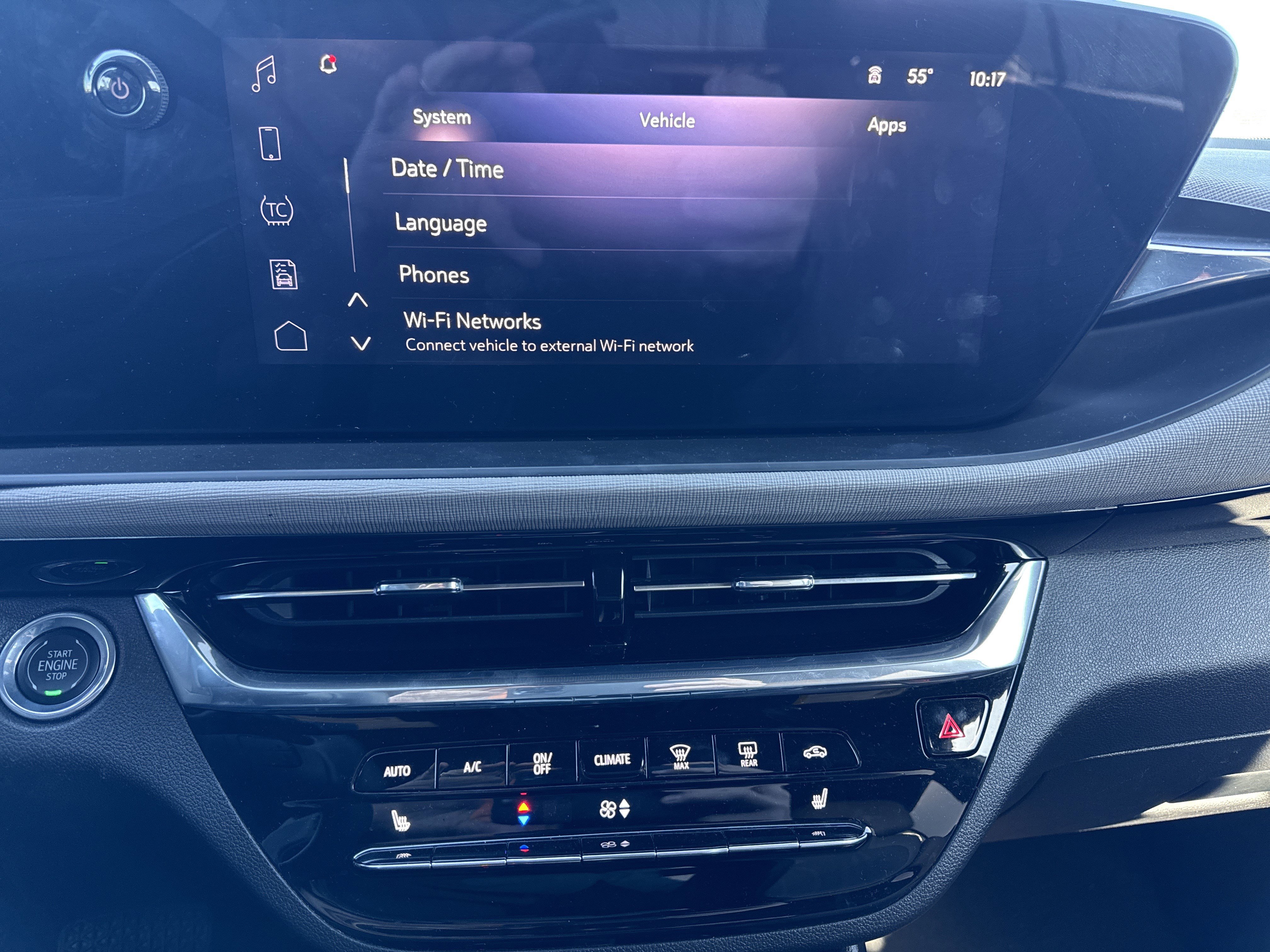 Used 2025 Buick Envista Avenir image 16