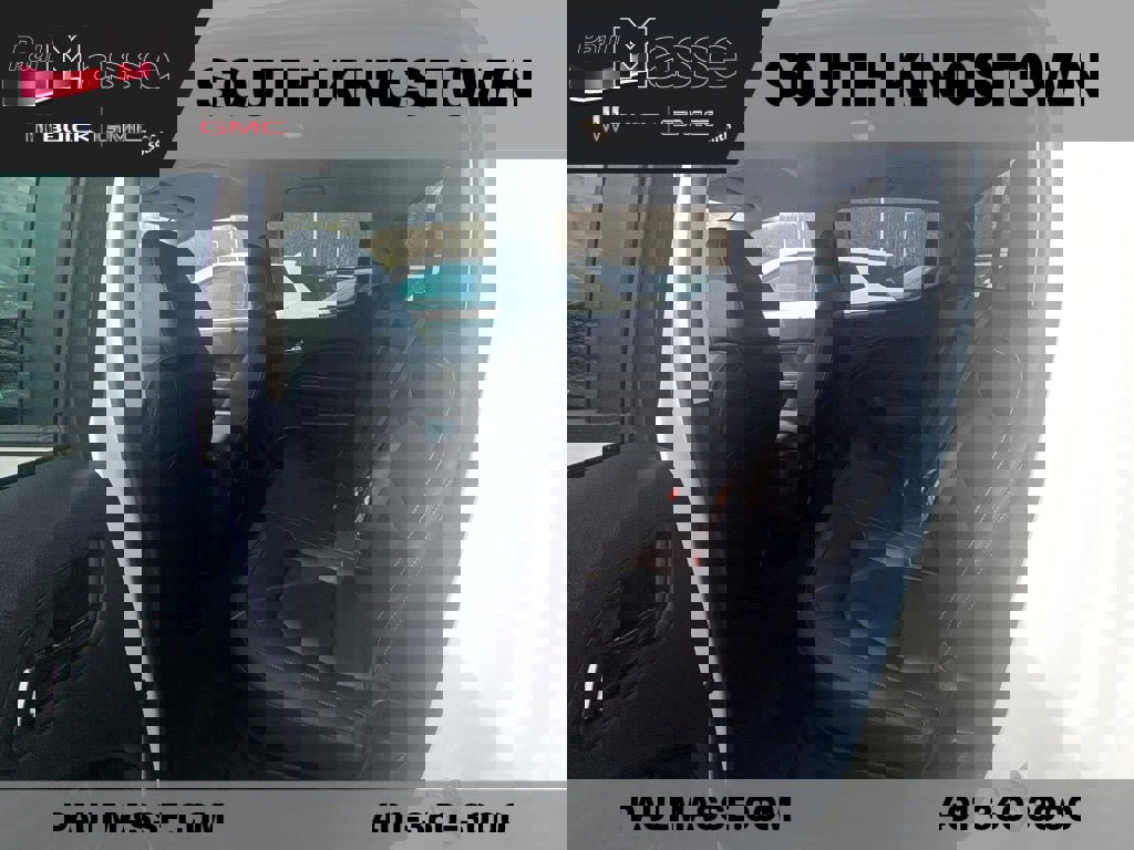 Used 2022 GMC Canyon Elevation w/ Elevation Premium Package image 15