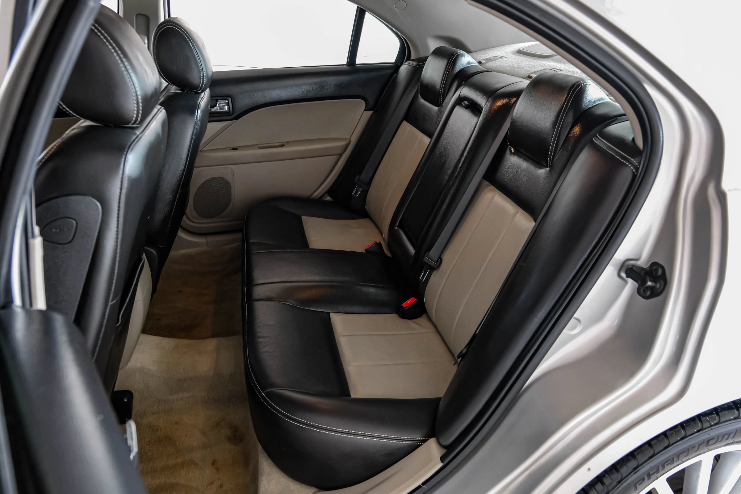 Used 2008 Mercury Milan Premier FWD image 37