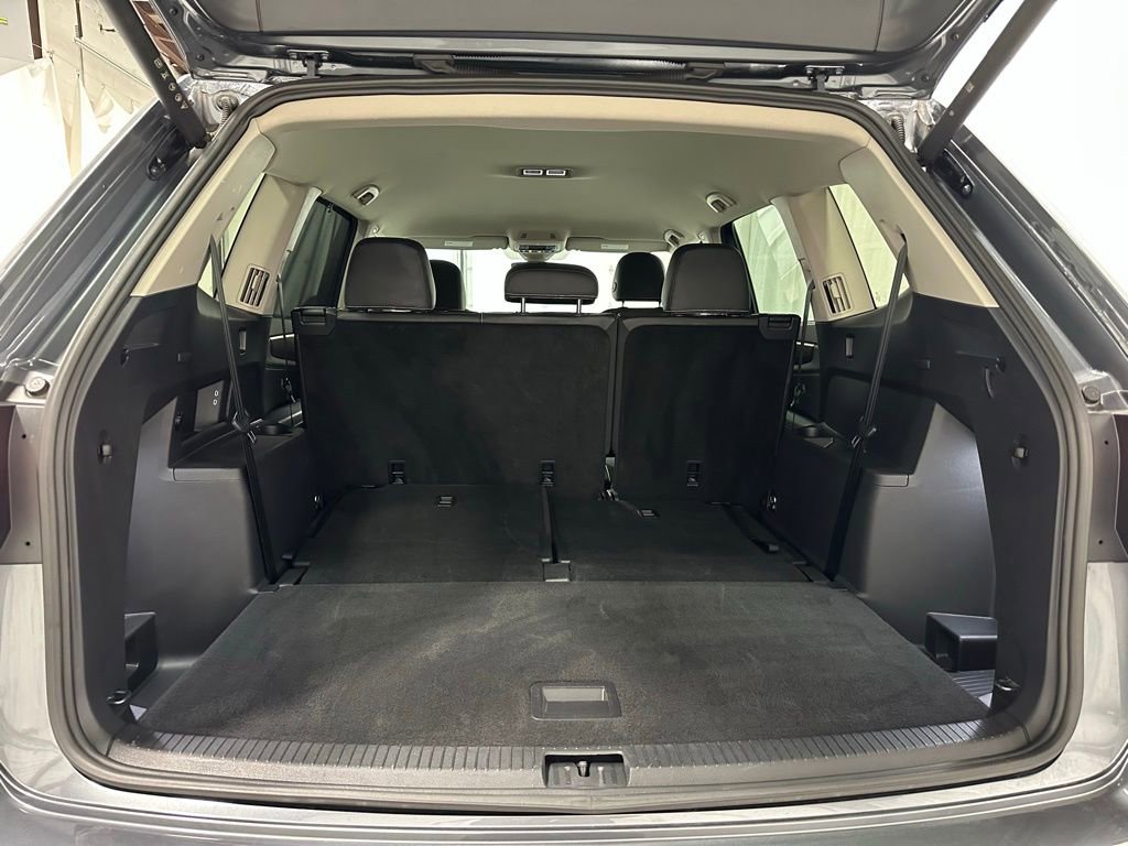 Used 2025 Volkswagen Atlas SE AWD/4WD image 51