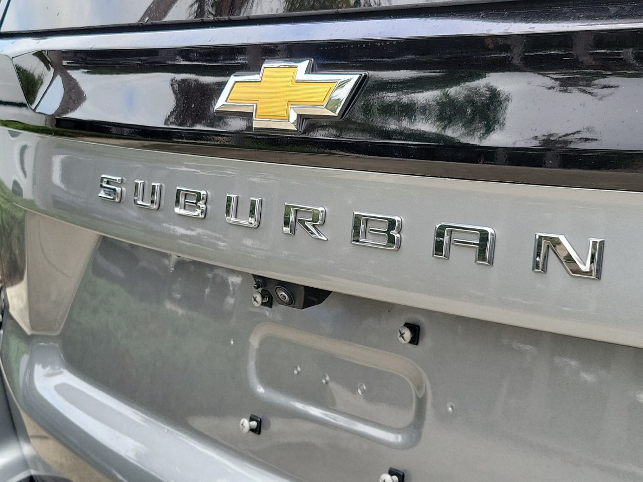 Certified 2025 Chevrolet Suburban Premier AWD/4WD image 7