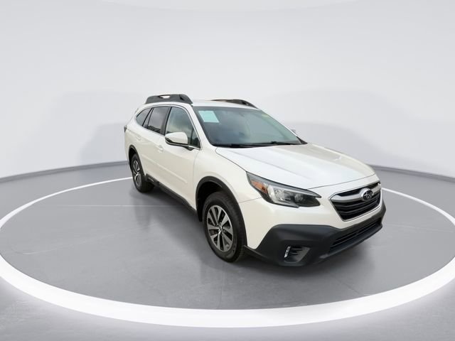 Used 2022 Subaru Outback Premium image 2