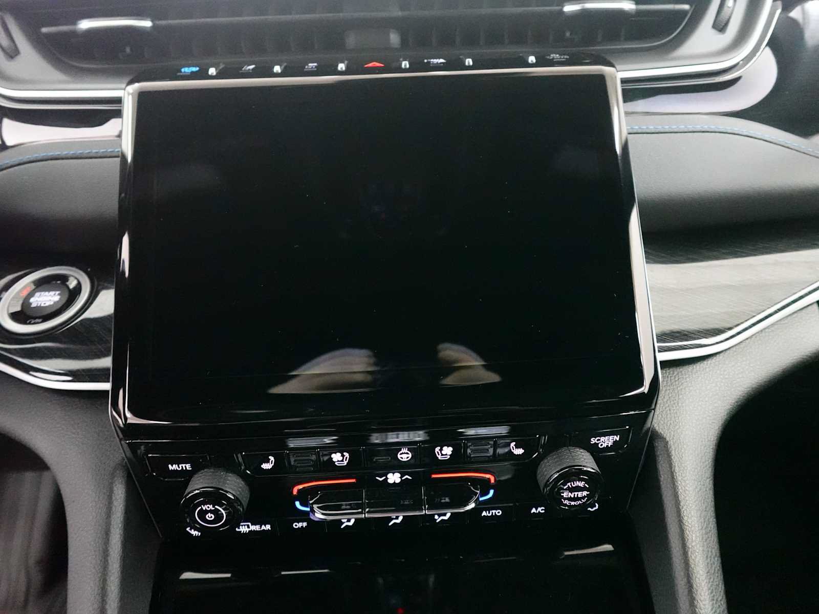 Used 2023 Jeep Grand Cherokee Trailhawk w/ Luxury Tech Group III AWD/4WD image 22