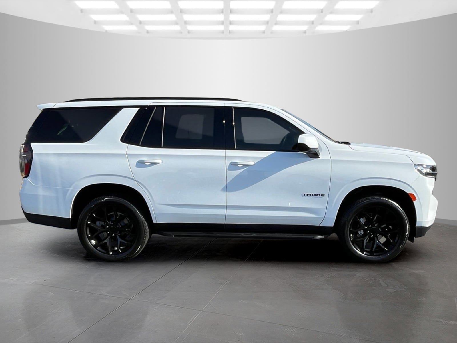 Used 2023 Chevrolet Tahoe RST RWD image 3