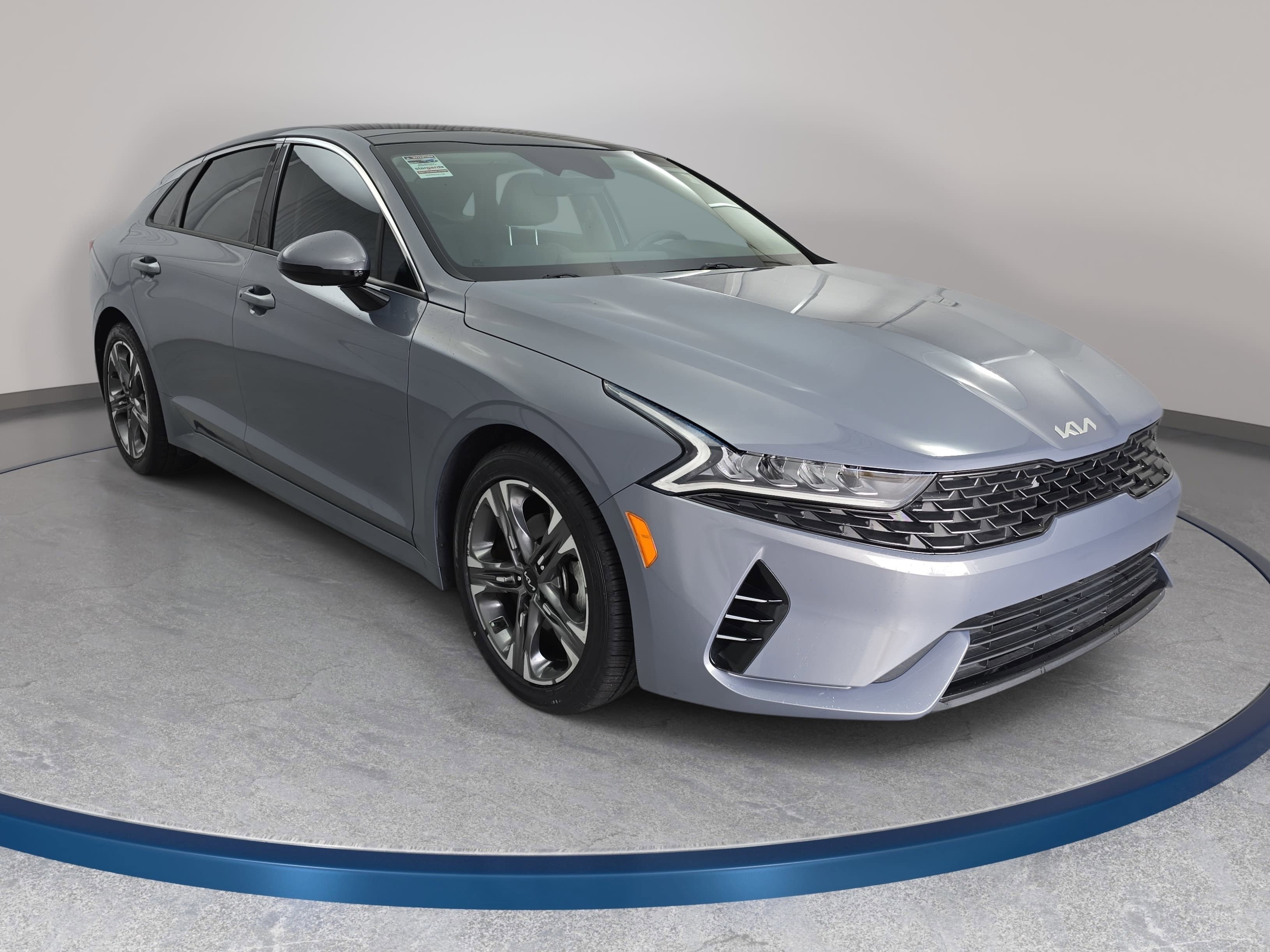 Used 2022 Kia K5 EX FWD image 3