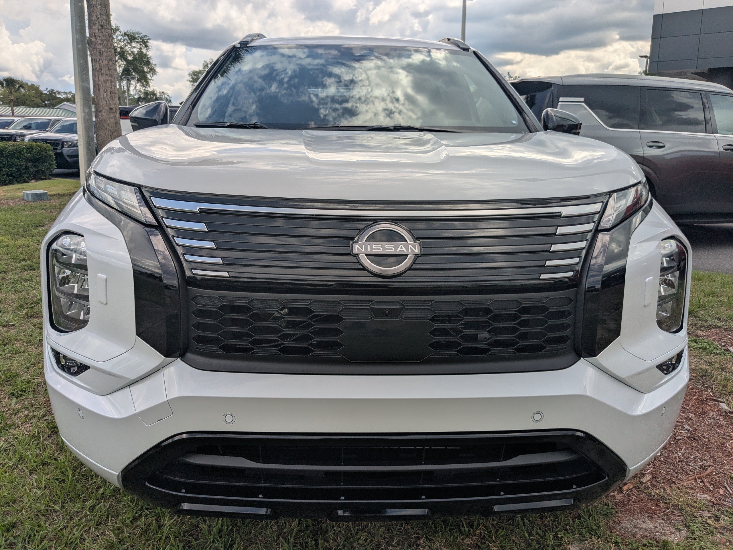 New 2026 Nissan Rogue Platinum AWD/4WD image 8