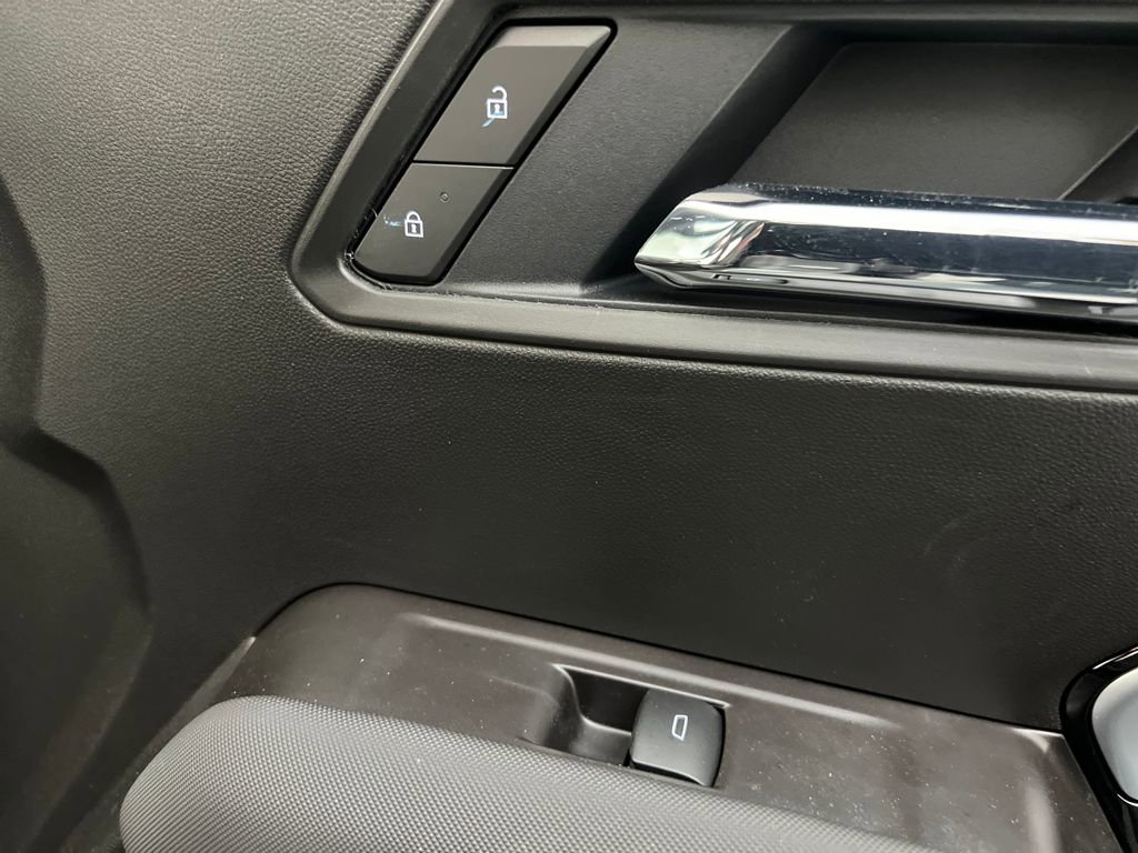 Used 2026 Chevrolet Colorado Z71 image 26