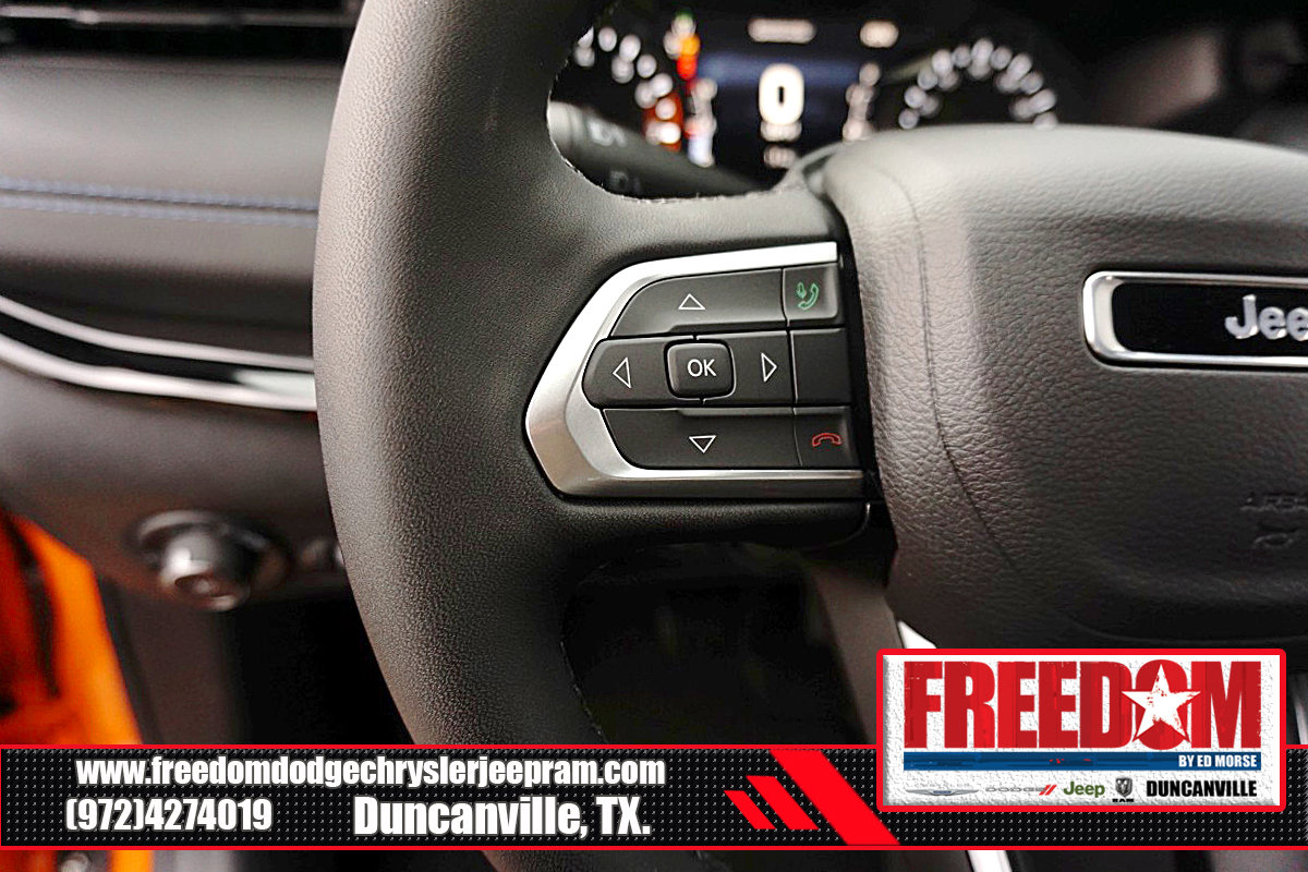 New 2026 Jeep Compass Latitude AWD/4WD image 24