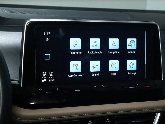 Used 2025 Volkswagen Atlas Cross Sport SE AWD/4WD image 25