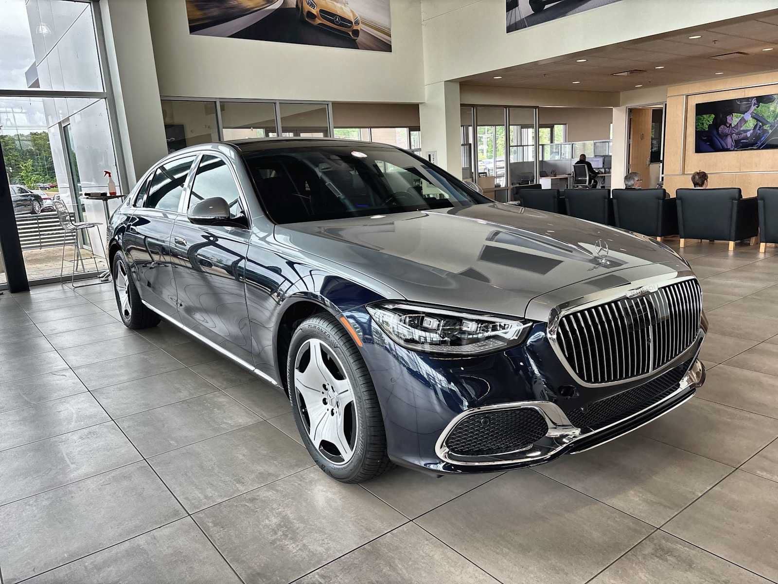 New 2026 Mercedes-Benz Maybach S 580 4MATIC image 11