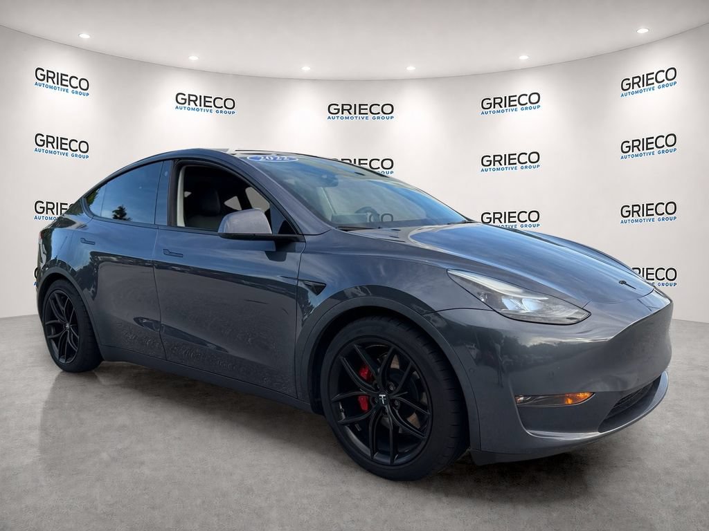 Used 2022 Tesla Model Y Performance AWD/4WD image 1