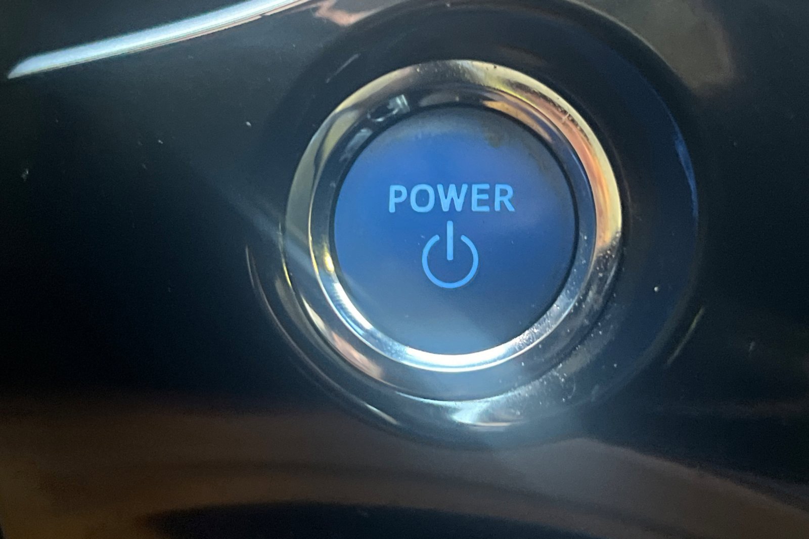 Used 2017 Toyota Prius Three image 25