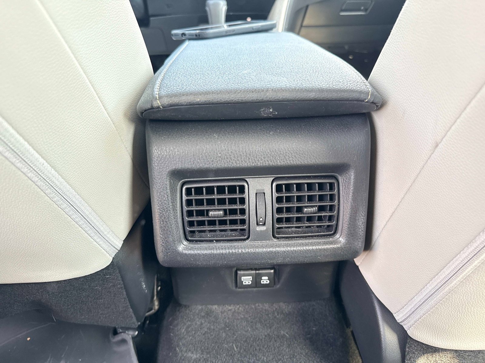 Used 2026 Toyota Camry XLE FWD image 15