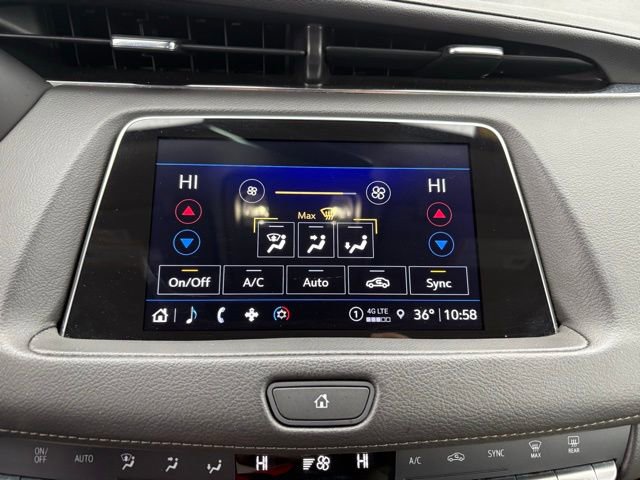 Used 2023 Cadillac XT4 Premium Luxury image 17