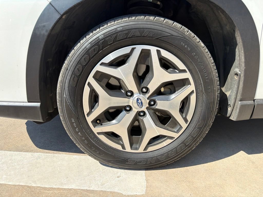 Used 2022 Subaru Forester Premium AWD/4WD image 19