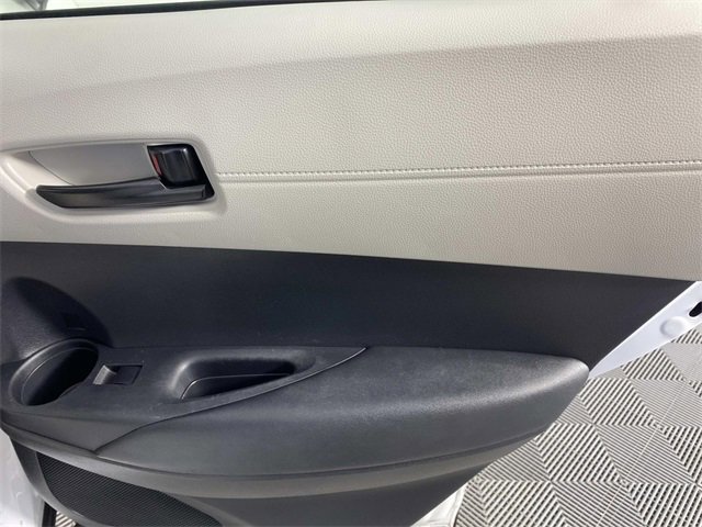 Used 2023 Toyota Corolla Cross L image 24