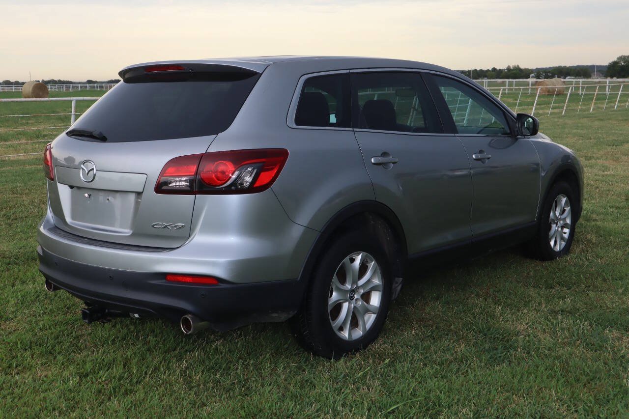 Used 2013 MAZDA CX-9 Touring FWD image 2