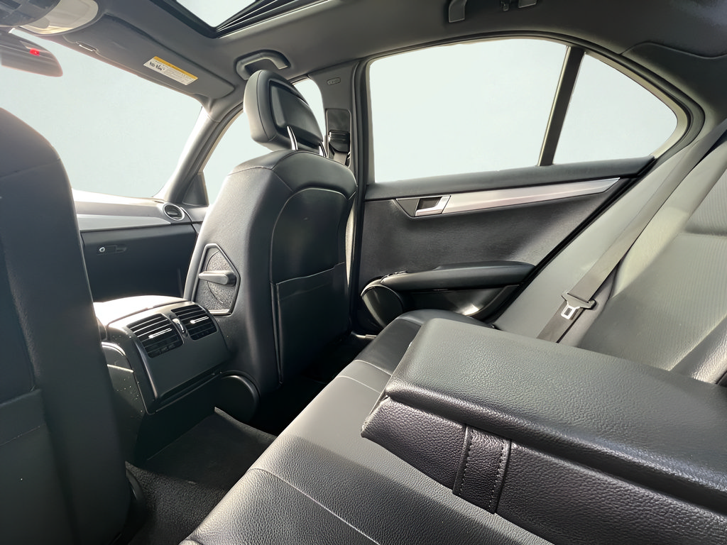 Used 2014 Mercedes-Benz C 250 Sedan image 18