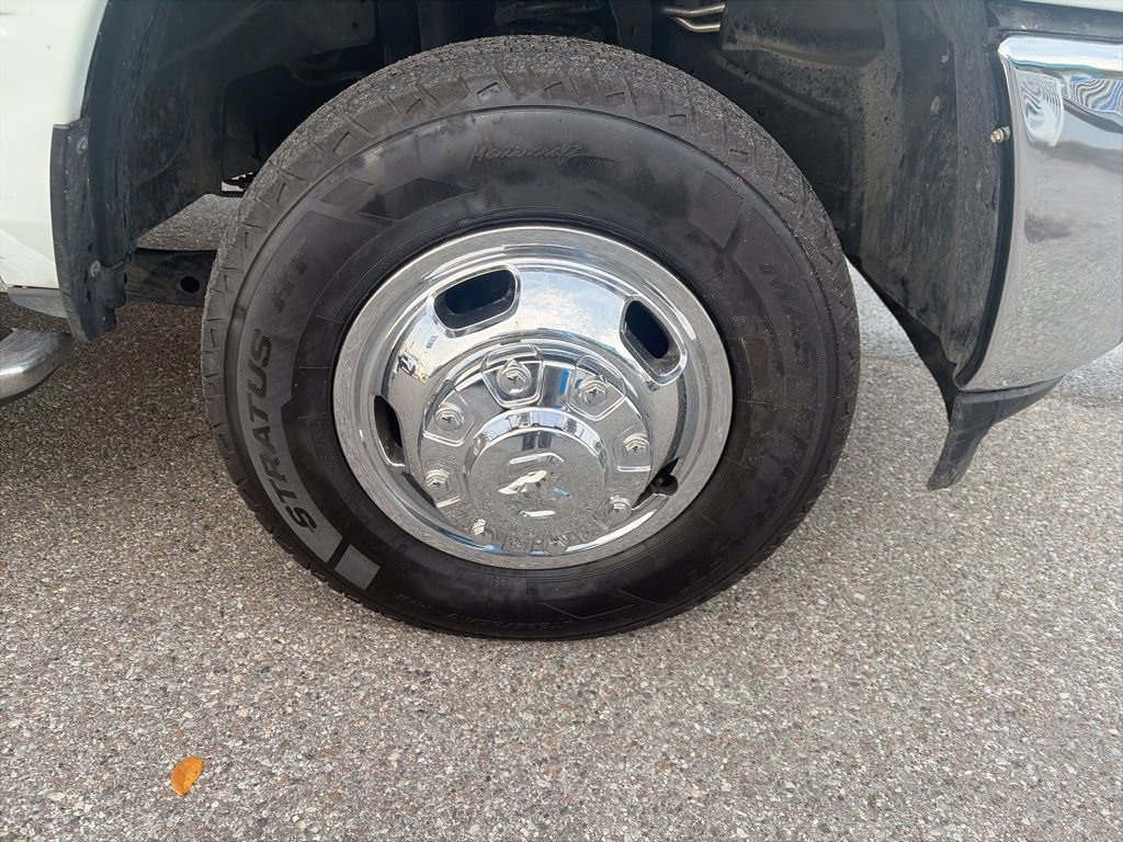 Used 2024 RAM 3500 Big Horn image 11