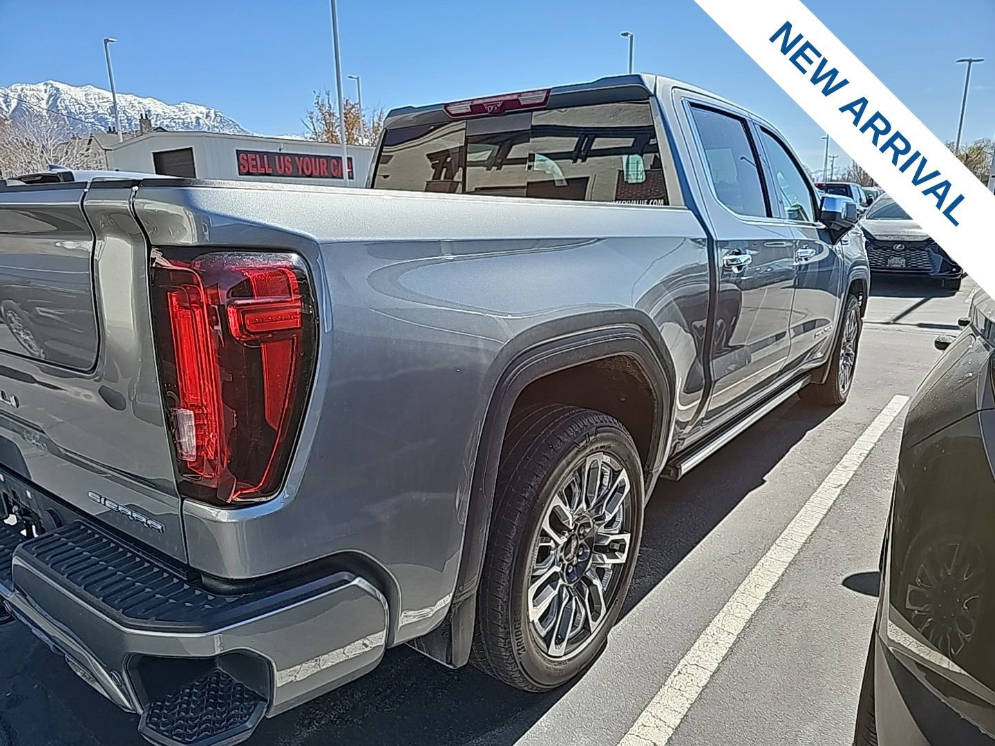 Used 2024 GMC Sierra 1500 Denali Ultimate image 4
