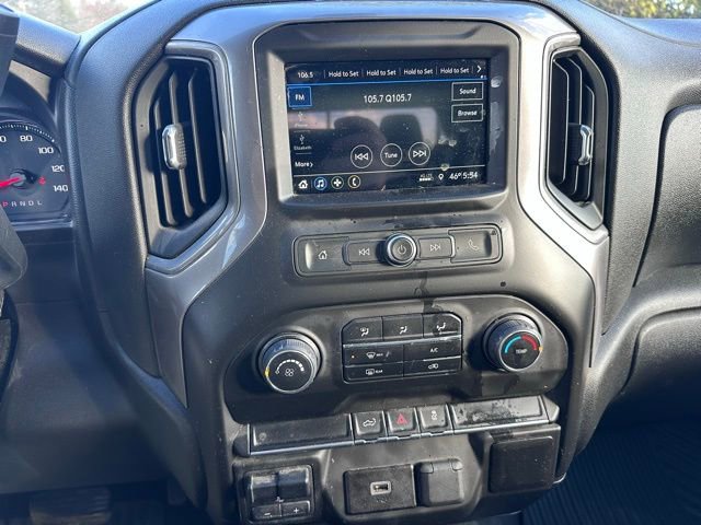 Used 2019 Chevrolet Silverado 1500 Custom w/ Custom Value Package AWD/4WD image 14