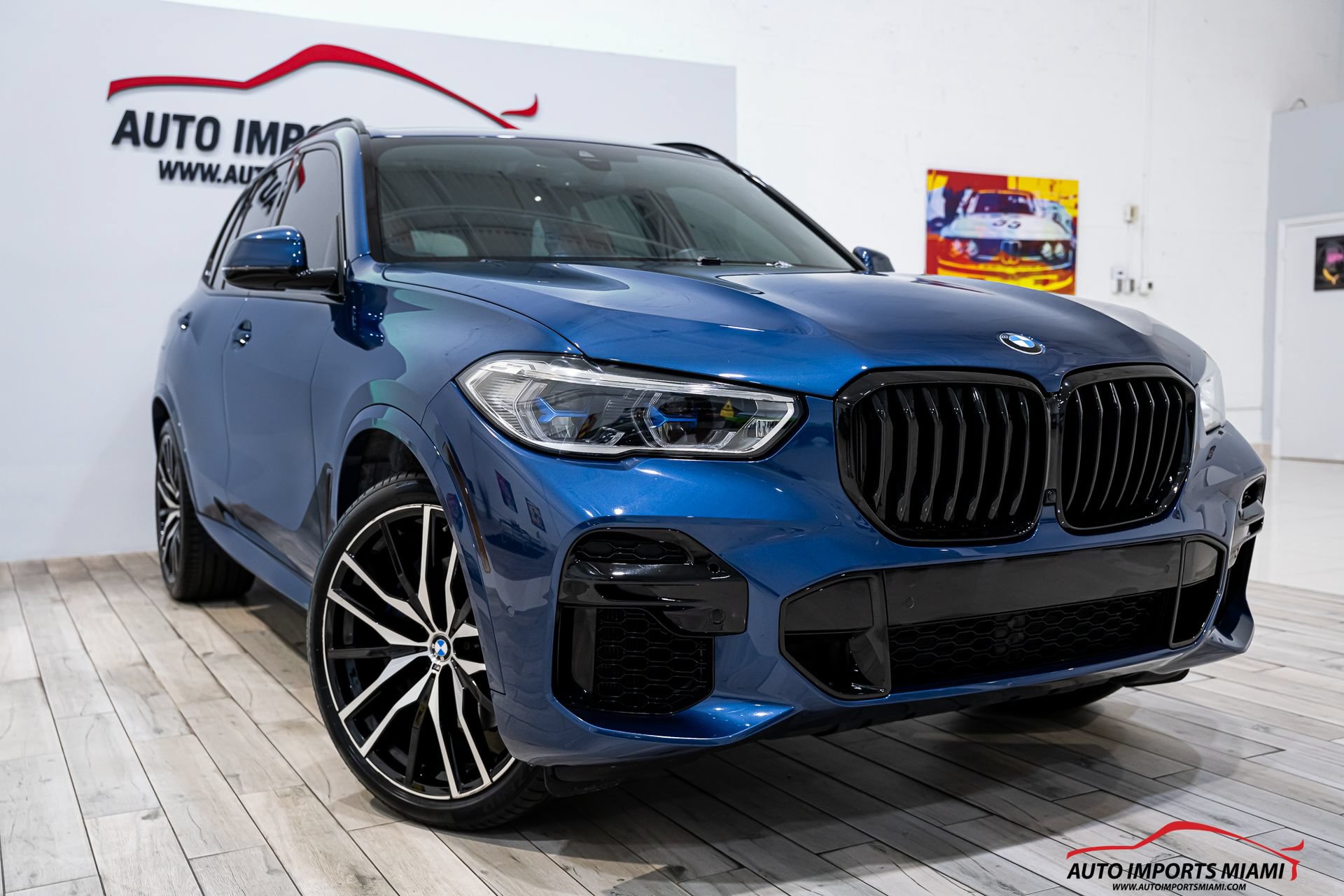 Used 2022 BMW X5 xDrive40i w/ M Sport Package AWD/4WD image 27