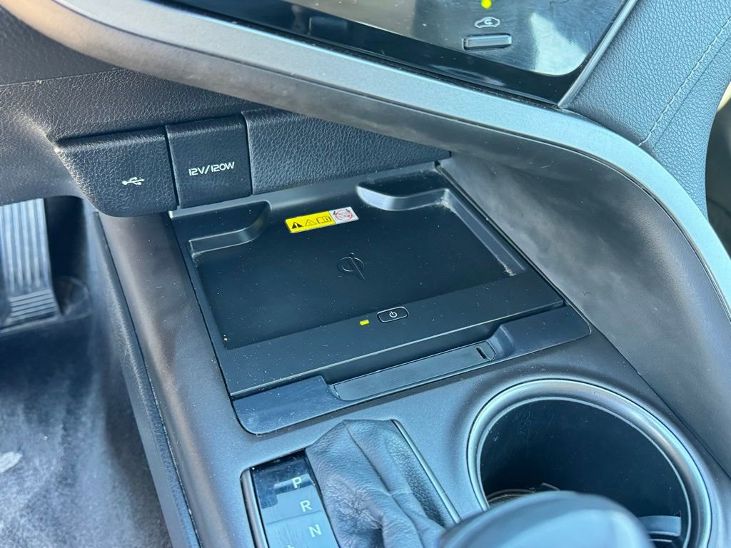 Used 2023 Toyota Camry XSE image 17