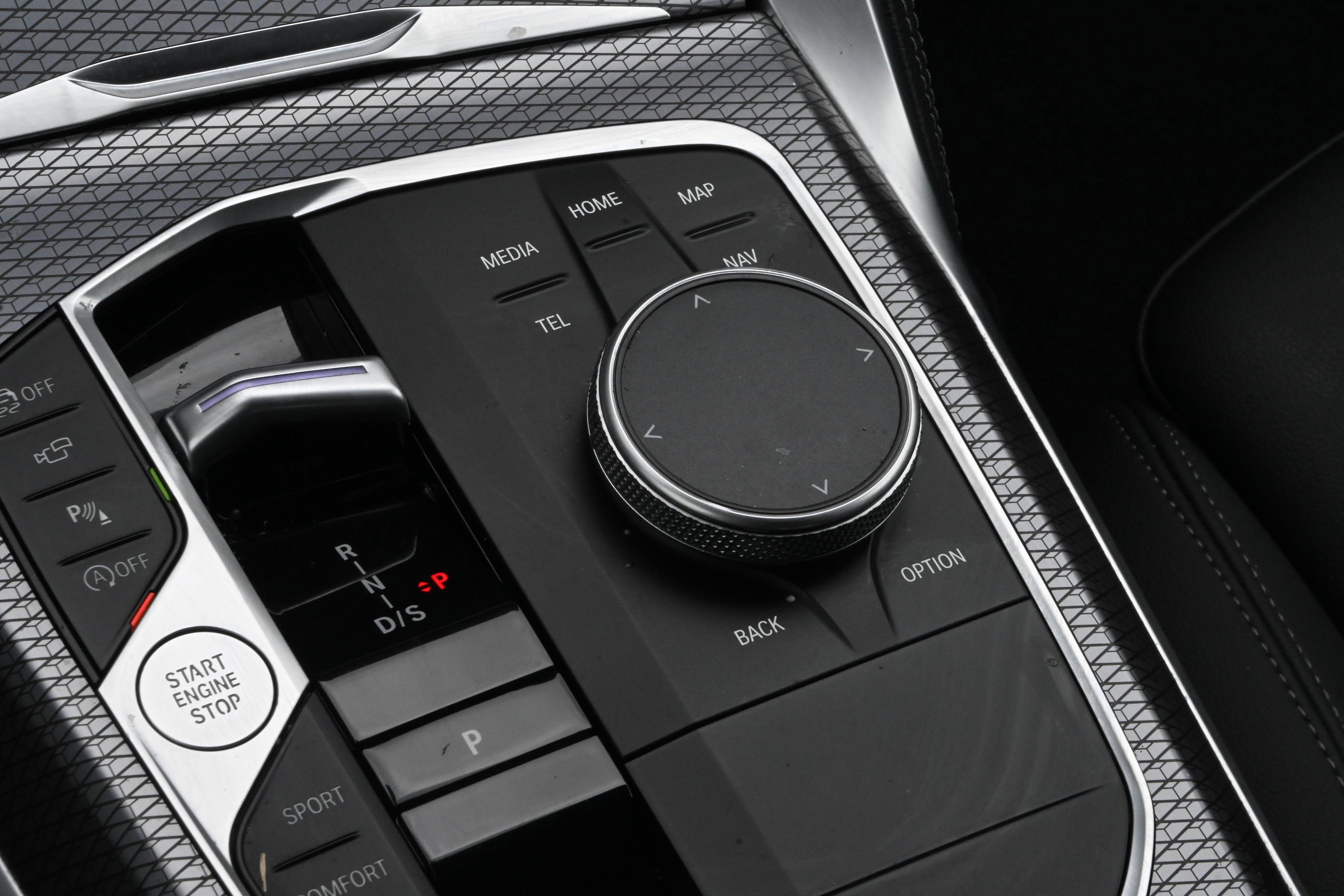 Certified 2025 BMW M440i image 23