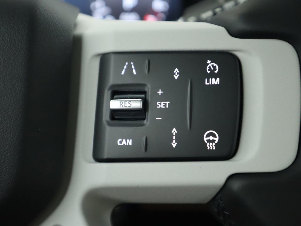 Used 2025 Land Rover Defender 110 S AWD/4WD image 12