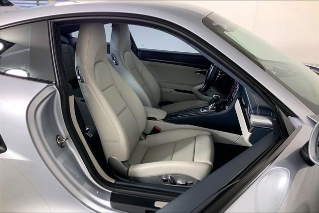 Certified 2018 Porsche 911 Turbo image 6