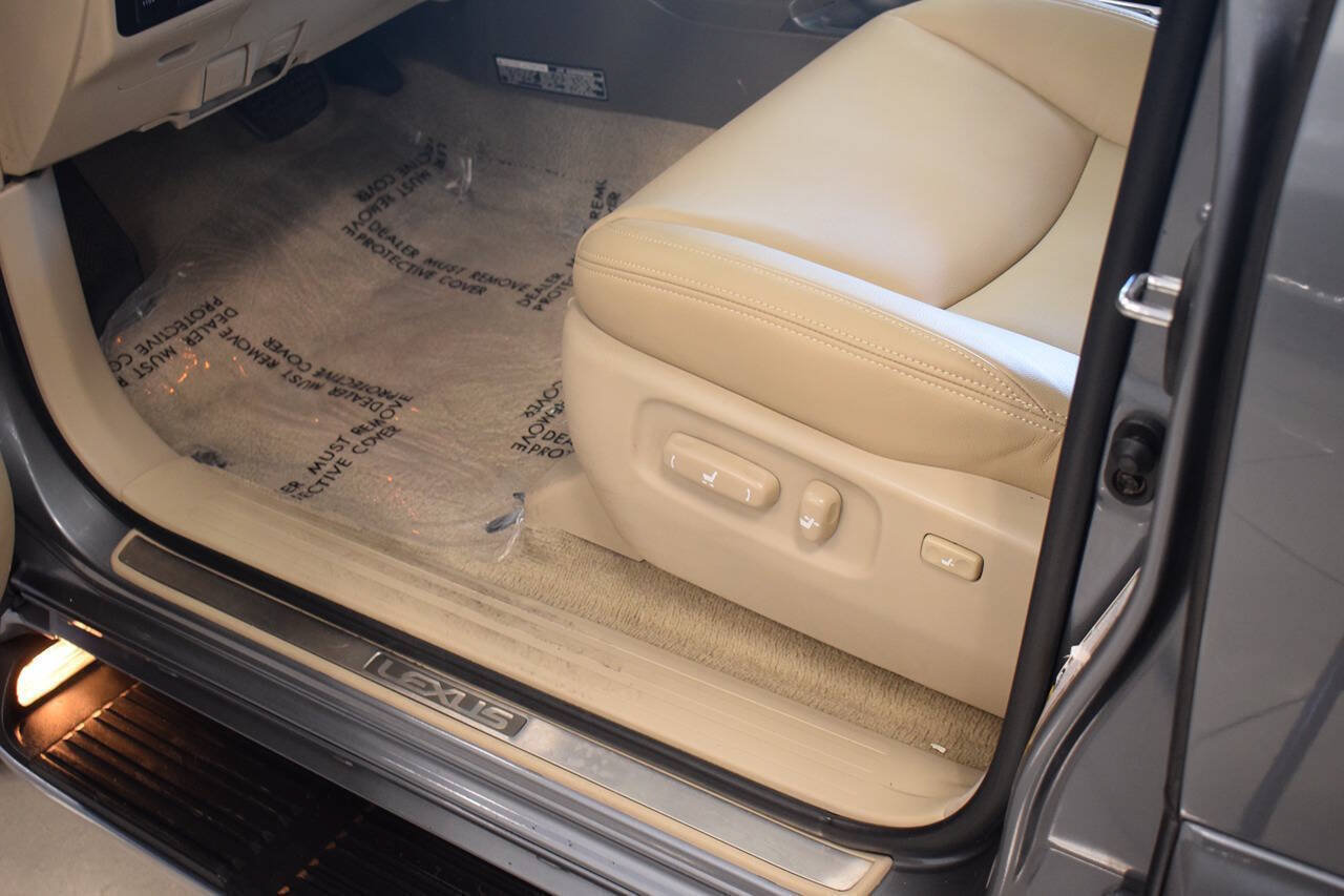 Used 2006 Lexus GX 470 AWD/4WD image 11