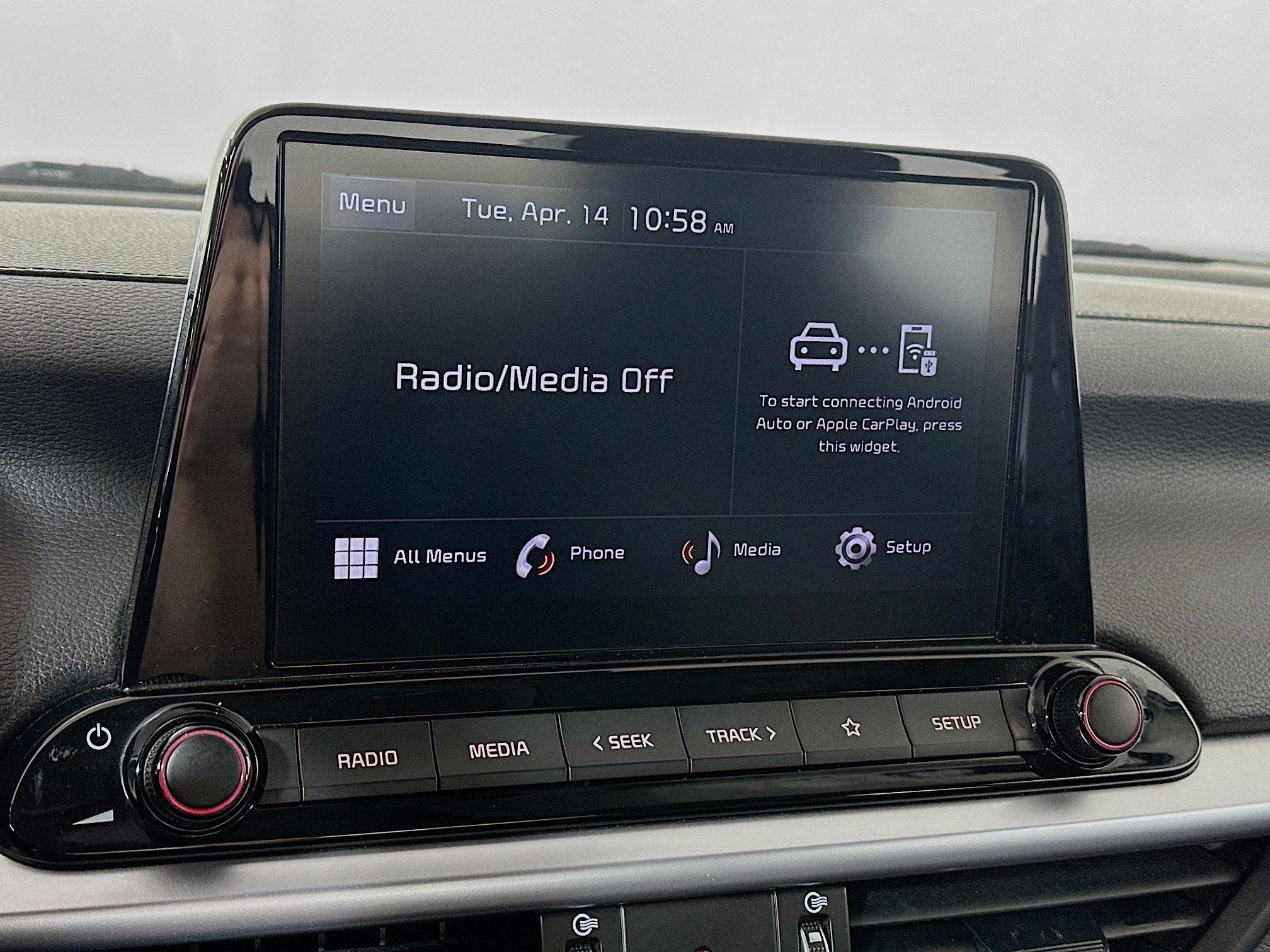 Certified 2023 Kia Forte LXS FWD image 14