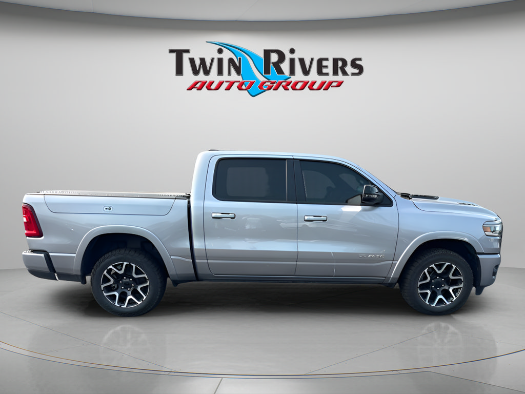 Used 2025 RAM 1500 Laramie w/ Sport Appearance Package AWD/4WD image 5