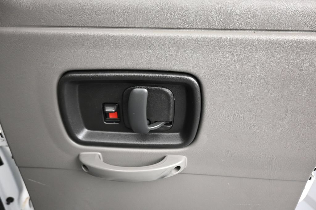 Used 2014 Chevrolet Express 3500 LS RWD image 30