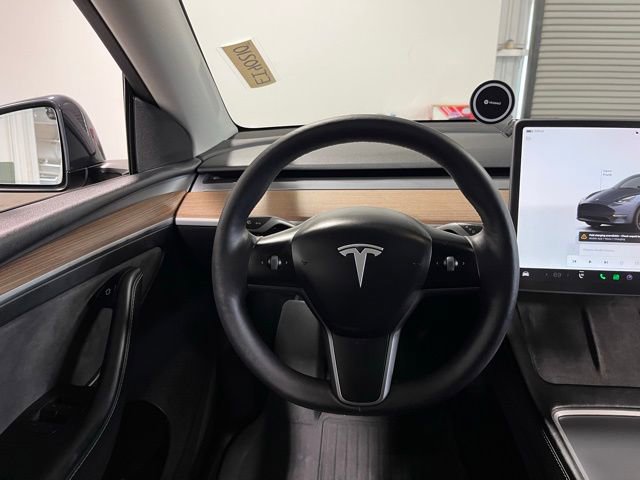 Used 2023 Tesla Model Y Long Range AWD/4WD image 20