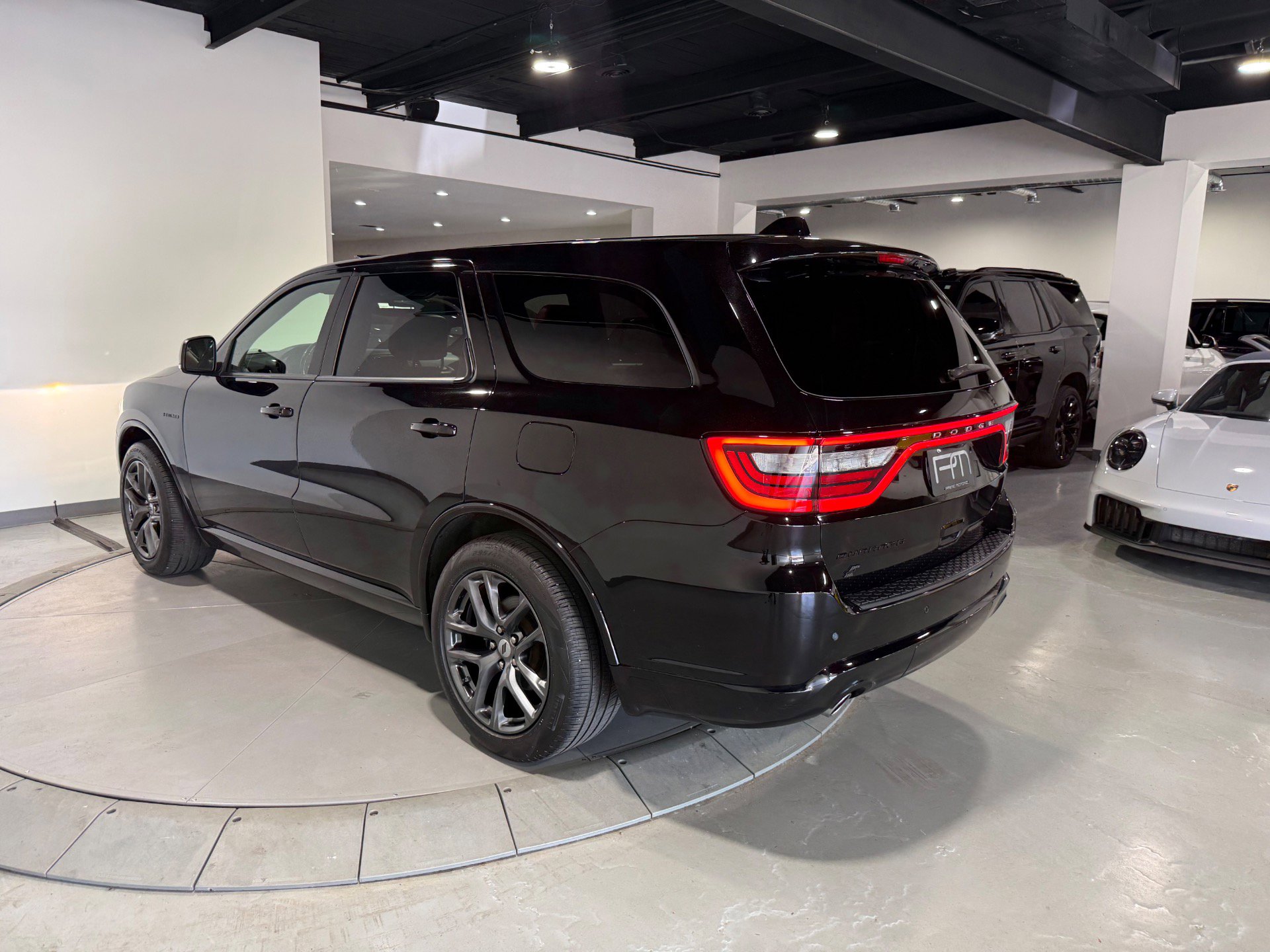 Used 2020 Dodge Durango R/T w/ Blacktop Package AWD/4WD image 12