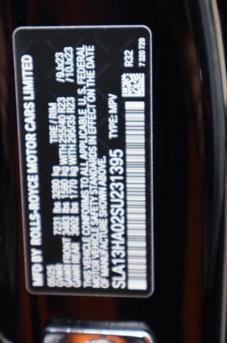 Certified 2025 Rolls-Royce Cullinan image 35