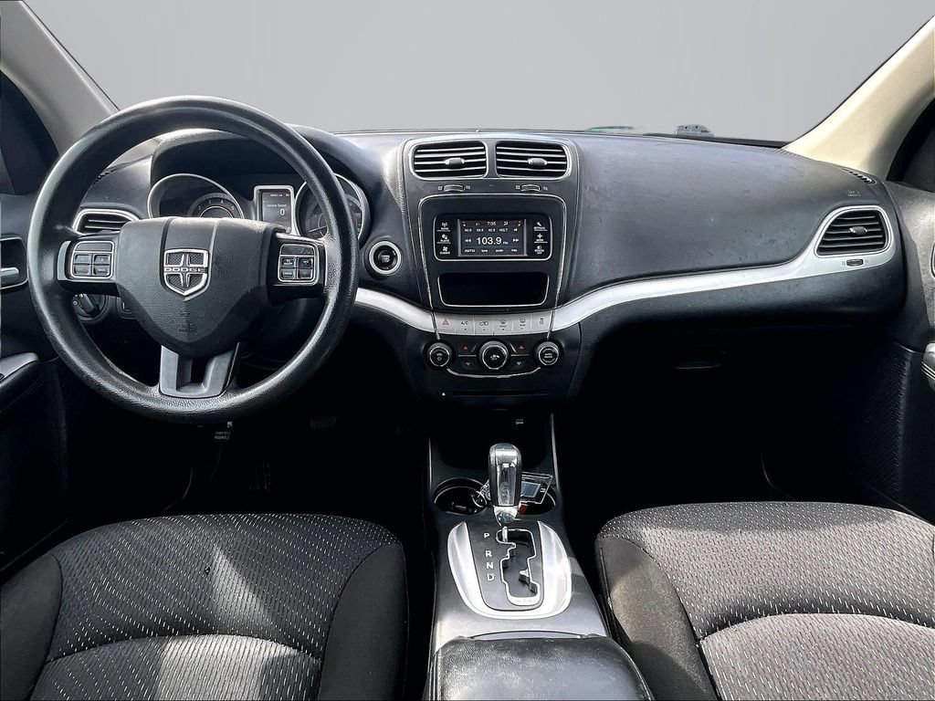 Used 2019 Dodge Journey SE FWD image 17