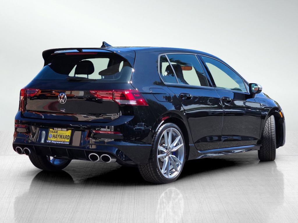 Used 2024 Volkswagen Golf R image 4