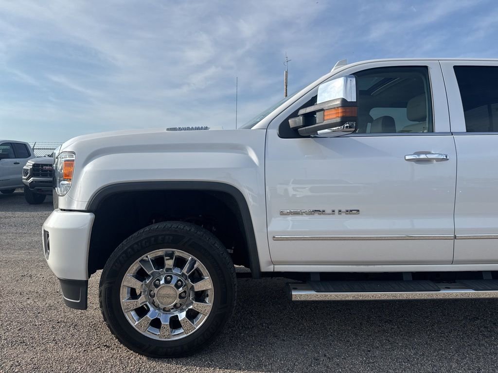 Used 2019 GMC Sierra 2500 Denali w/ Duramax Plus Package image 7