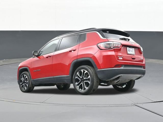 Used 2023 Jeep Compass Limited image 45