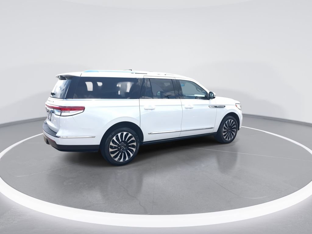 Used 2022 Lincoln Navigator L Black Label AWD/4WD image 8