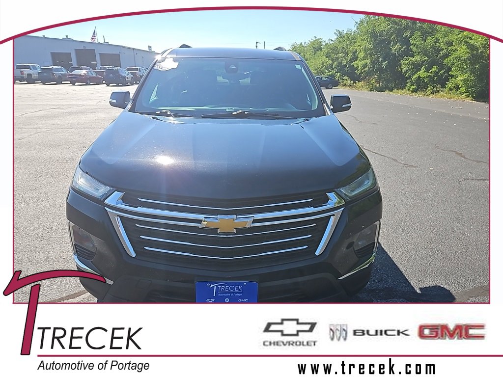 Used 2023 Chevrolet Traverse LT w/ LPO, Floor Liner Package