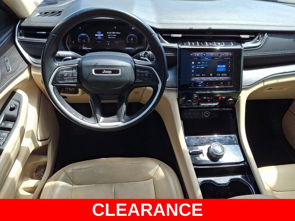Used 2022 Jeep Grand Cherokee L Limited AWD/4WD image 13